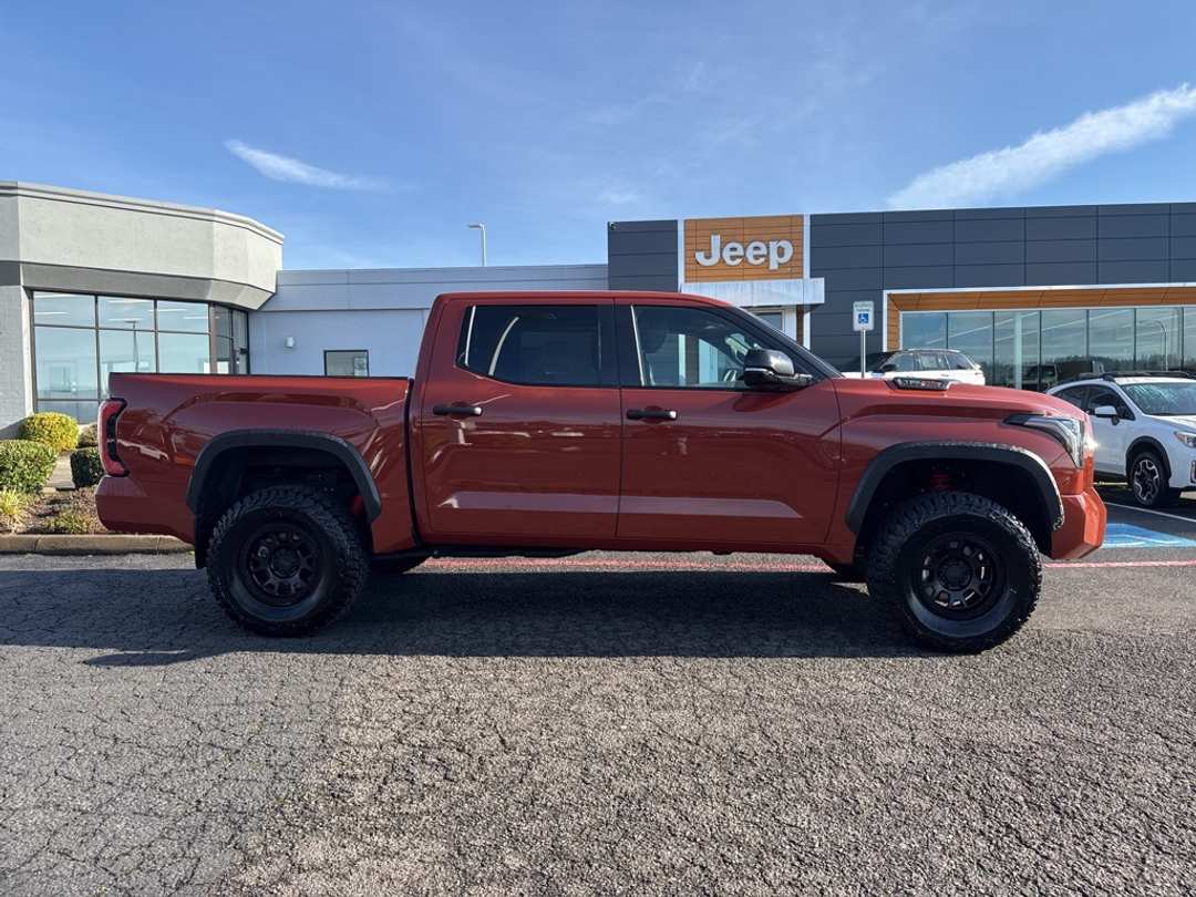 2024 Toyota Tundra TRD Pro - Image 8