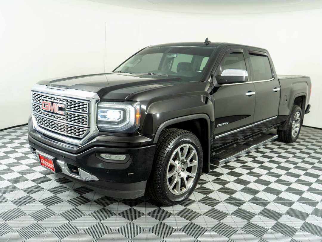 2016 GMC Sierra 1500 Denali - Image 3