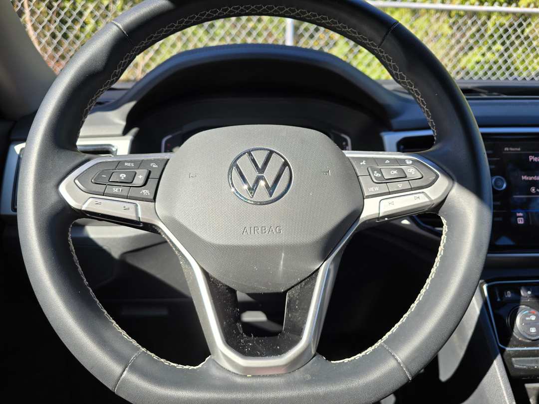 2021 Volkswagen Atlas 2.0T SEL - Image 3