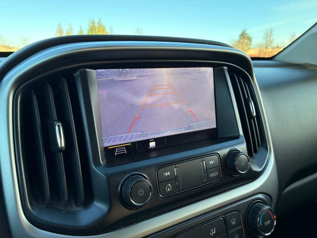 2019 Chevrolet Colorado LT - Image 18