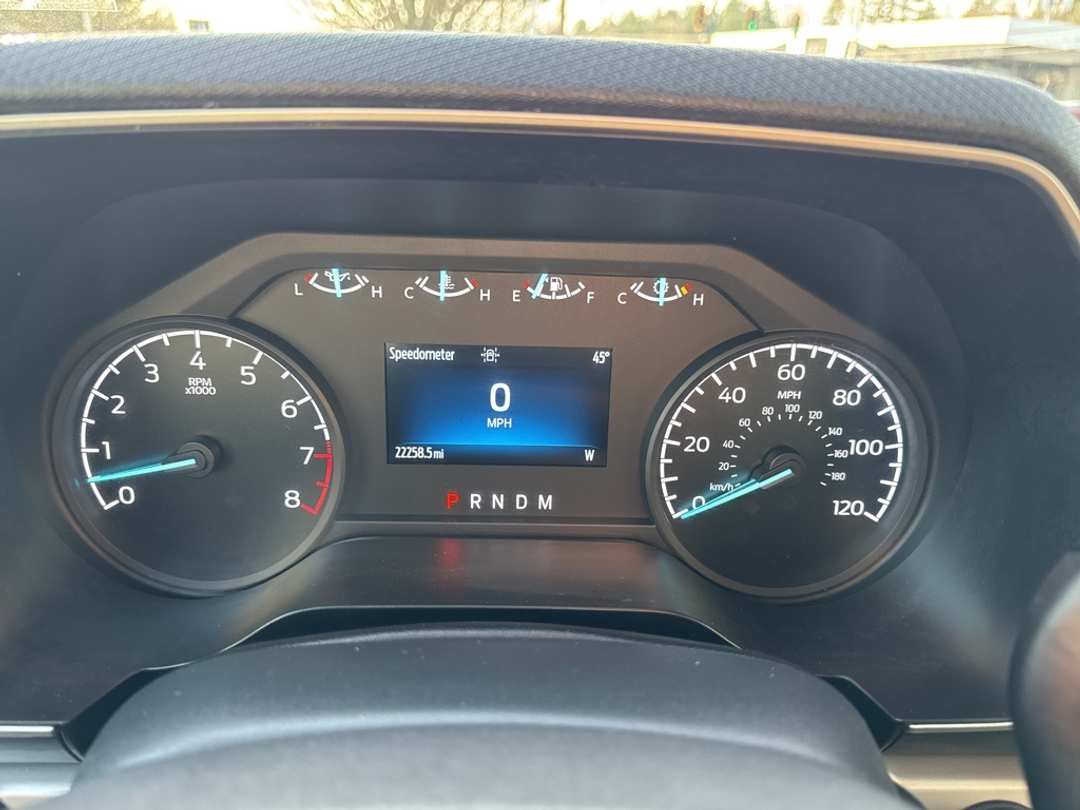 2023 Ford F-150 XLT - Image 23