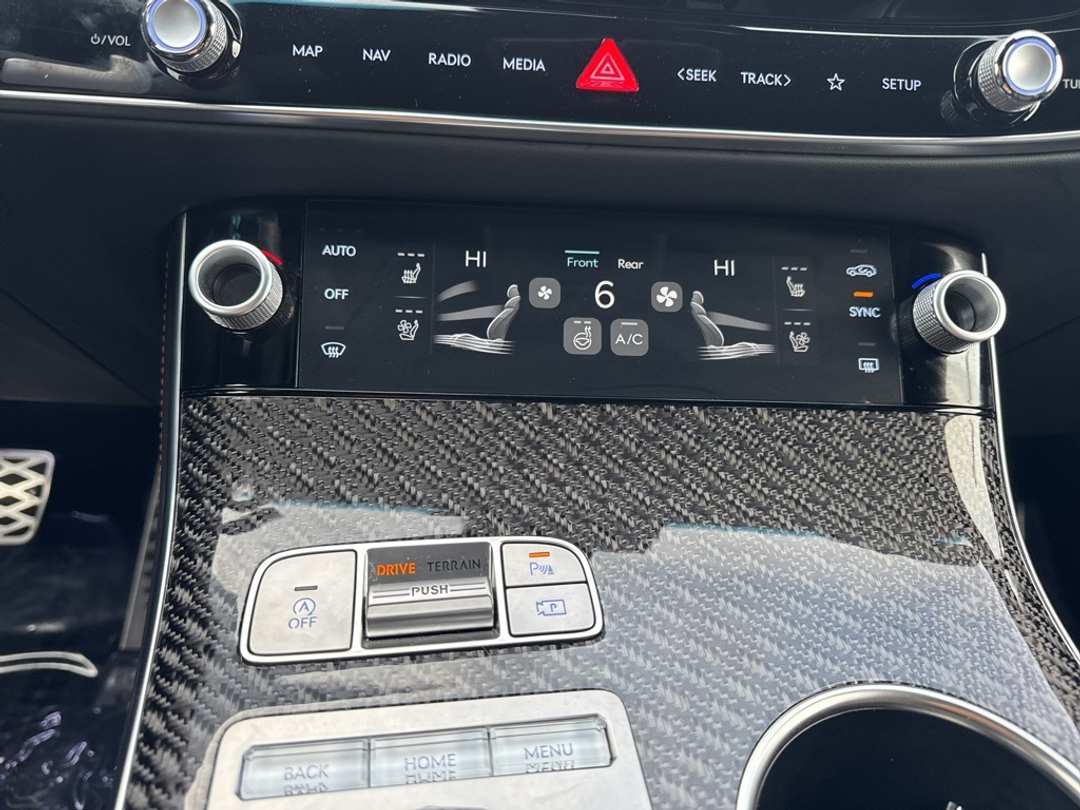 2026 Genesis Gv70 3.5T Sport Prestige - Image 23