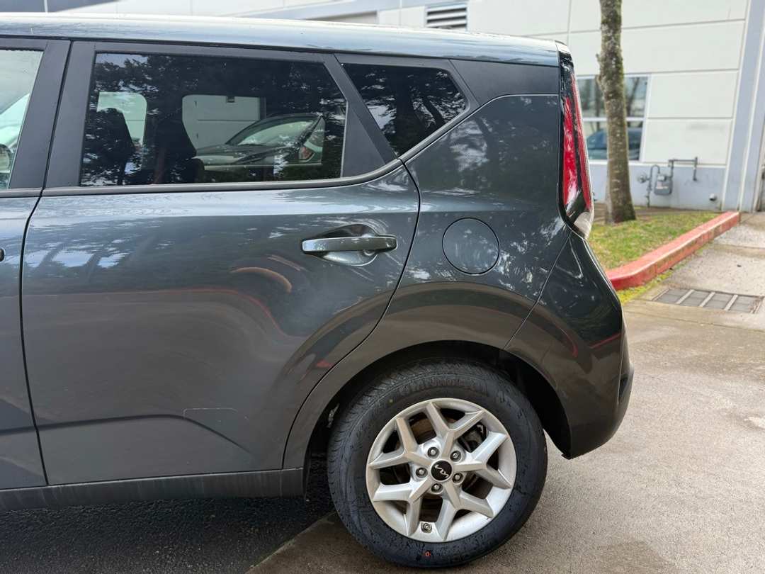 2024 Kia Soul LX - Image 5