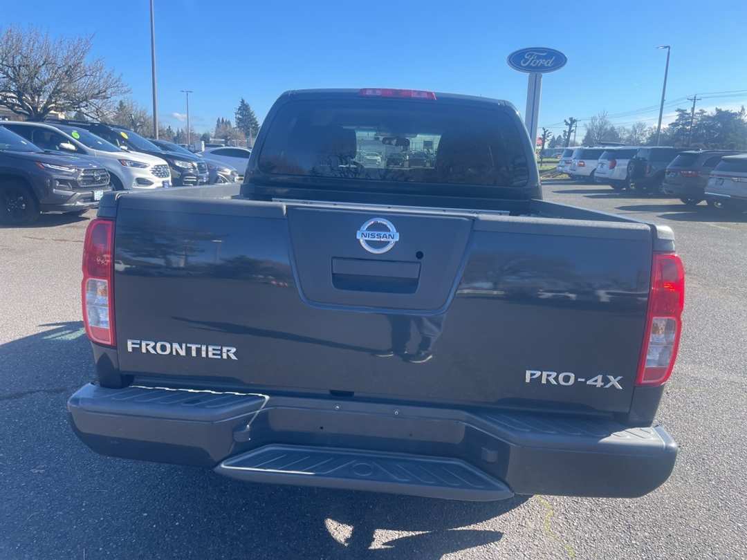 2010 Nissan Frontier PRO4X - Image 5