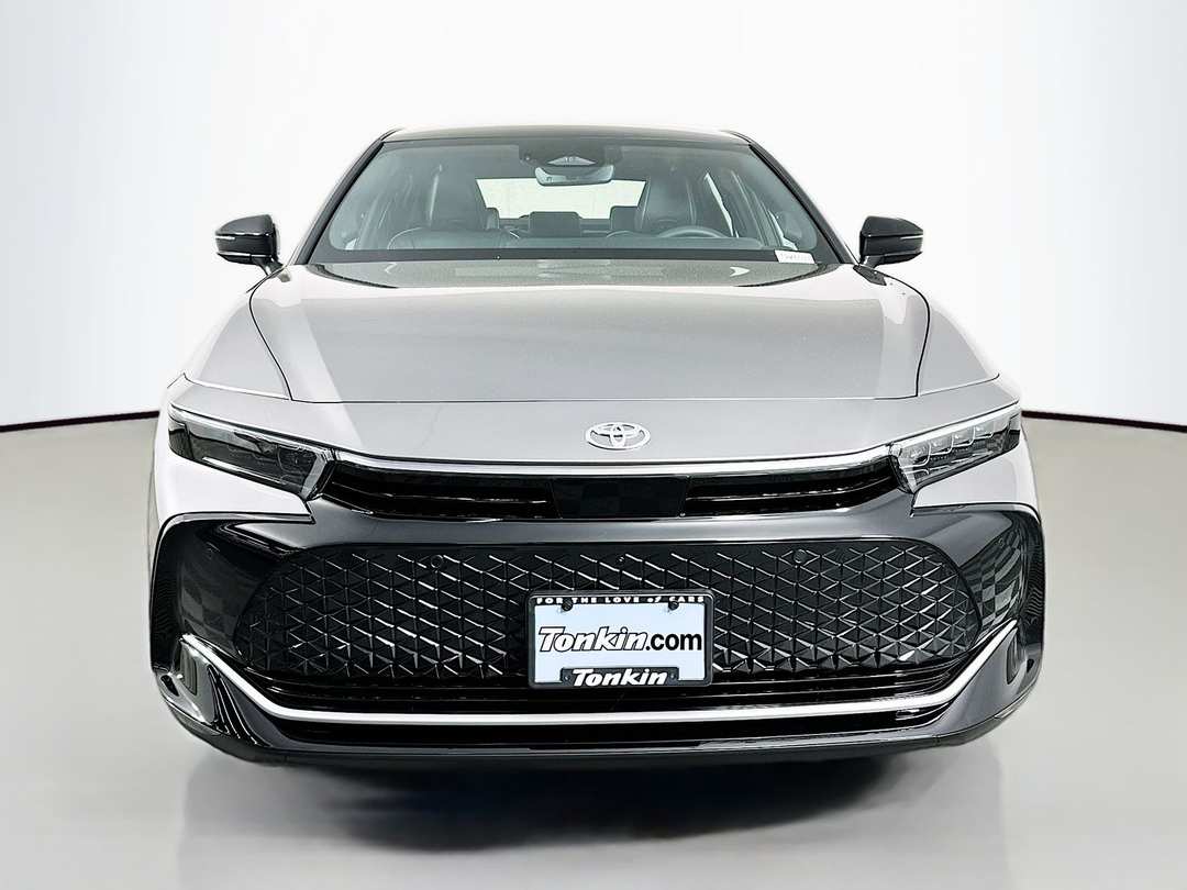 2026 Toyota Crown Limited - Image 2