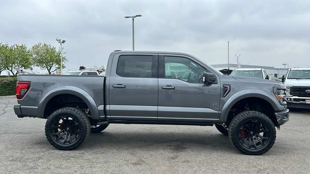 2026 Ford F-150 XLT - Image 2