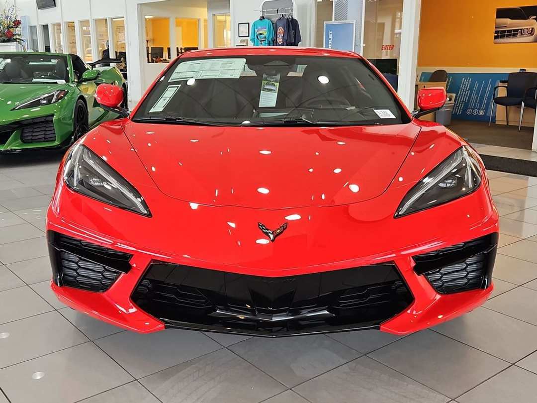 2026 Chevrolet Corvette Stingray - Image 9