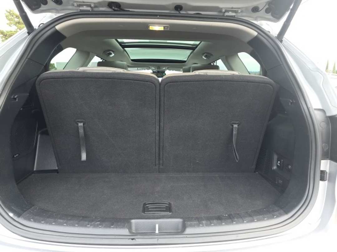 2017 Hyundai Santa Fe SE Ultimate - Image 27