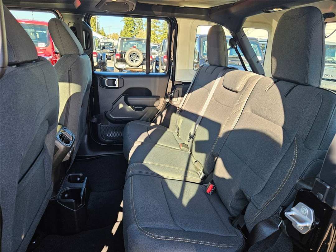 2026 Jeep Wrangler Sport - Image 28