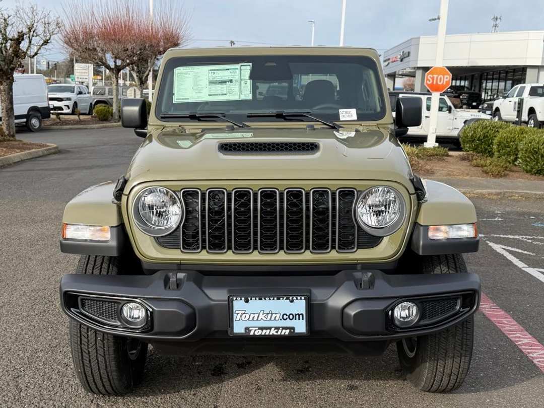 2026 Jeep Gladiator Sport S - Image 3
