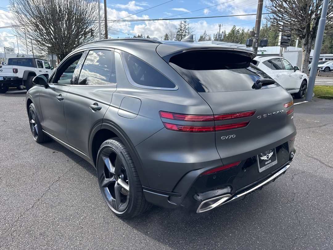2026 Genesis Gv70 2.5T Sport Prestige - Image 5