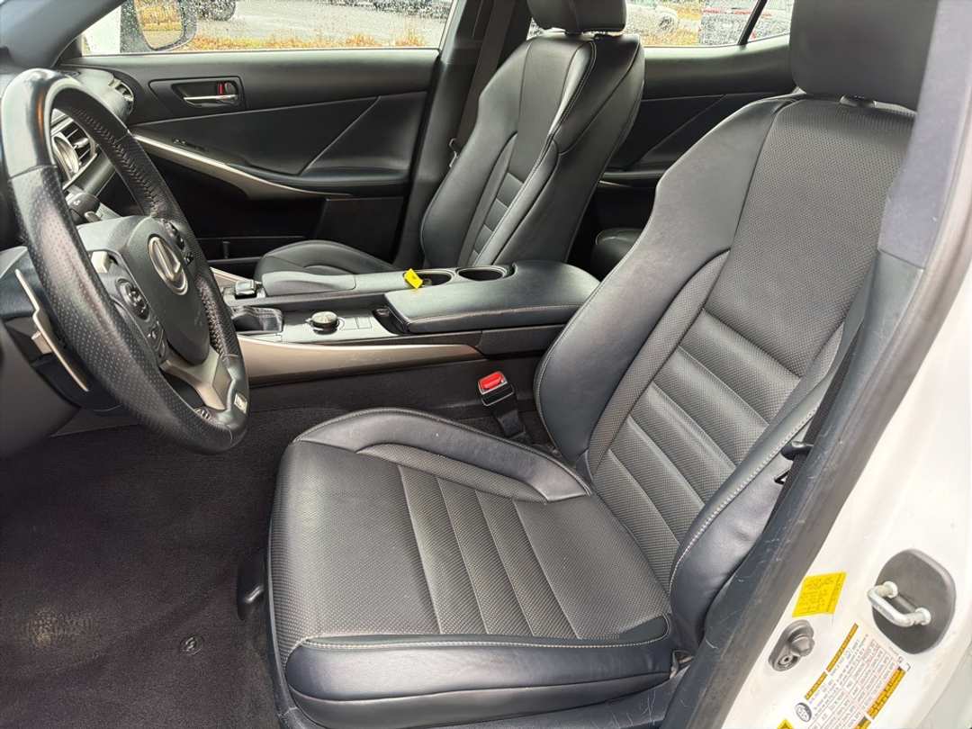 2015 Lexus Is 250 - Image 13