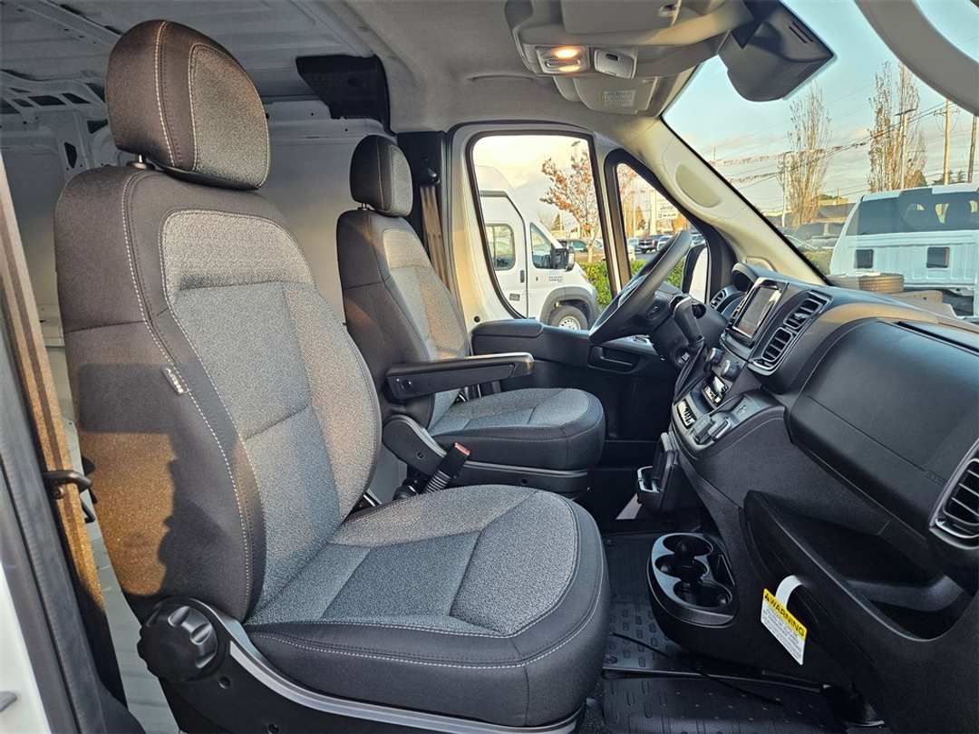 2026 Ram Promaster 1500 Low Roof - Image 36