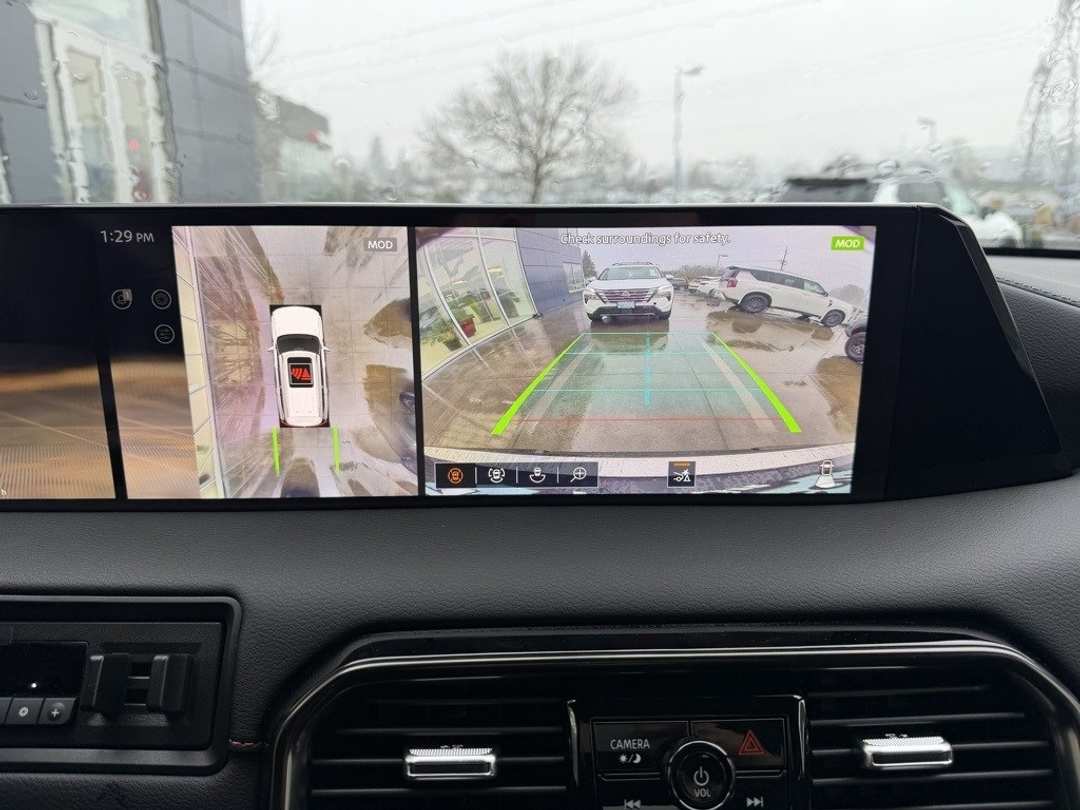 2026 Nissan Armada PRO4X - Image 22