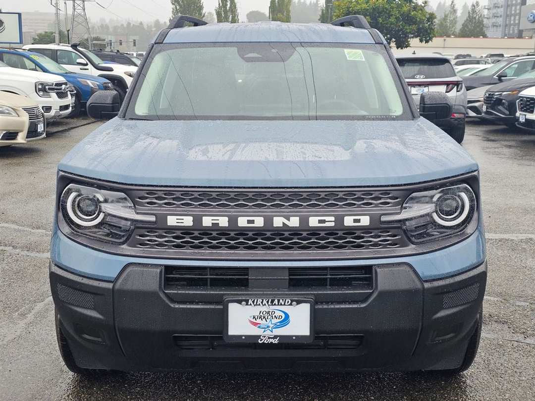 2025 Ford Bronco Sport Big Bend - Image 2