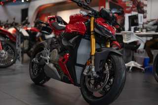 2026 Ducati Streetfighter V4 S