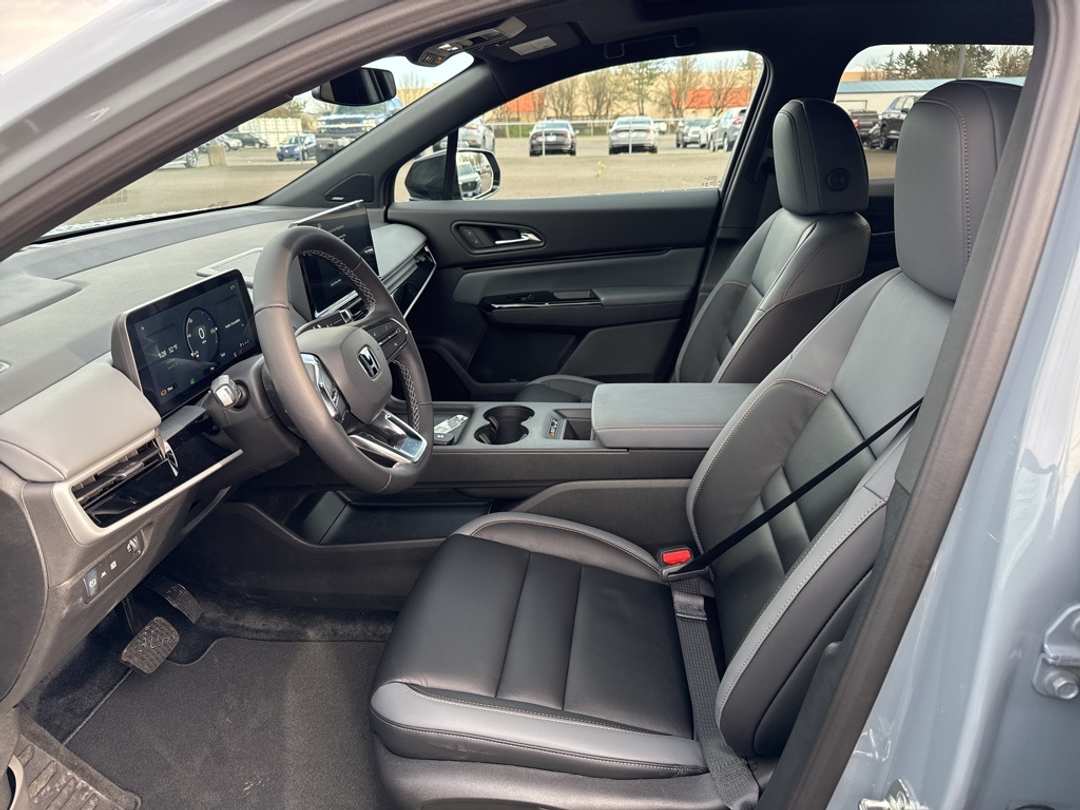 2026 Honda Prologue Touring - Image 11