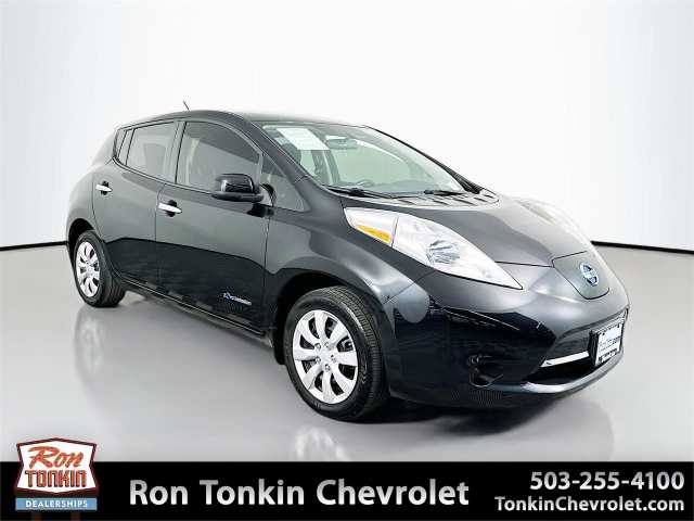 2015 Nissan LEAF S