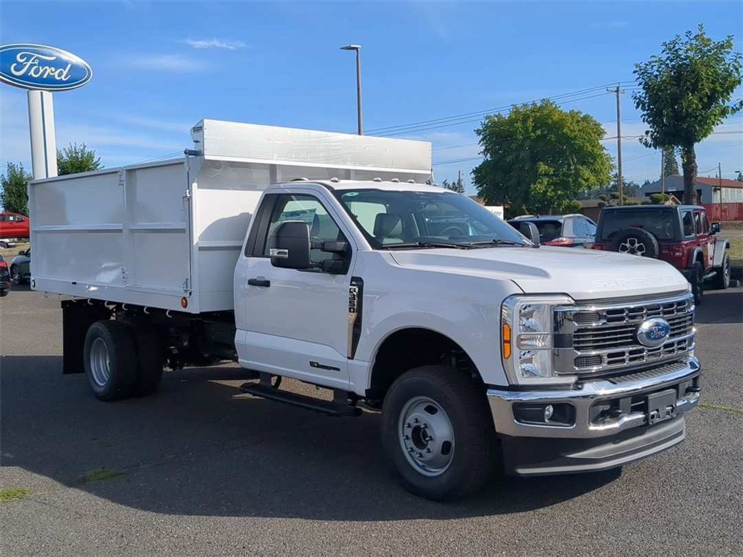 2024 Ford F-350Sd XL - Image 7