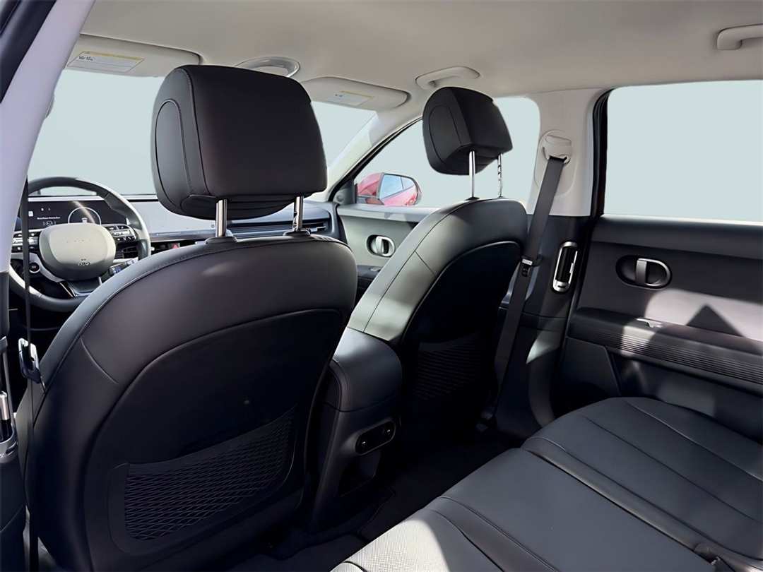 2026 Hyundai Ioniq 5 SEL - Image 30