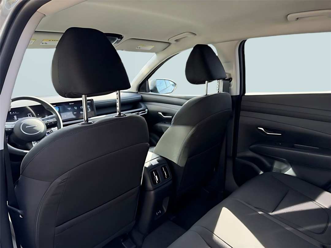 2026 Hyundai Tucson SEL - Image 30