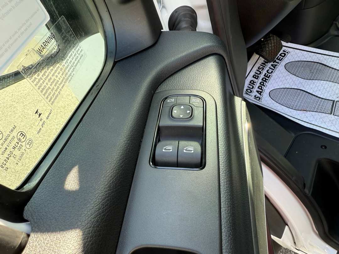 2025 Mercedes-Benz Sprinter 3500 Cargo 170 WB - Image 24