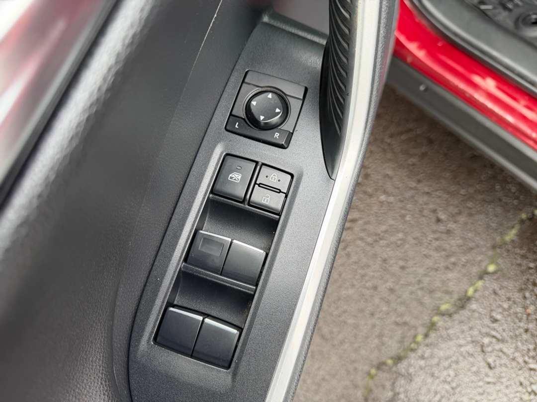 2019 Toyota Rav4 Limited - Image 14