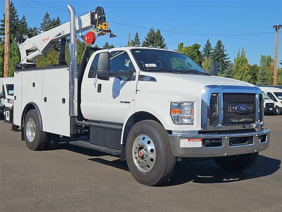 2026 Ford F-750Sd Base - Image 7