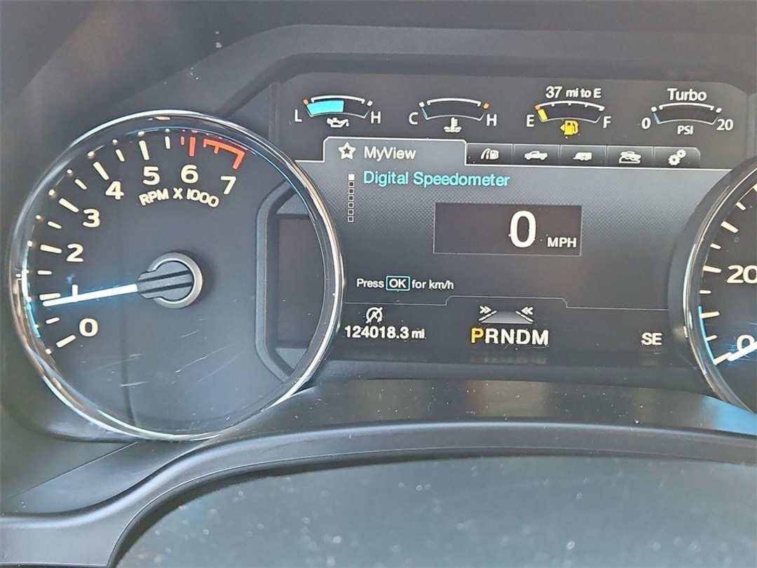 2018 Ford F-150 Lariat - Image 16