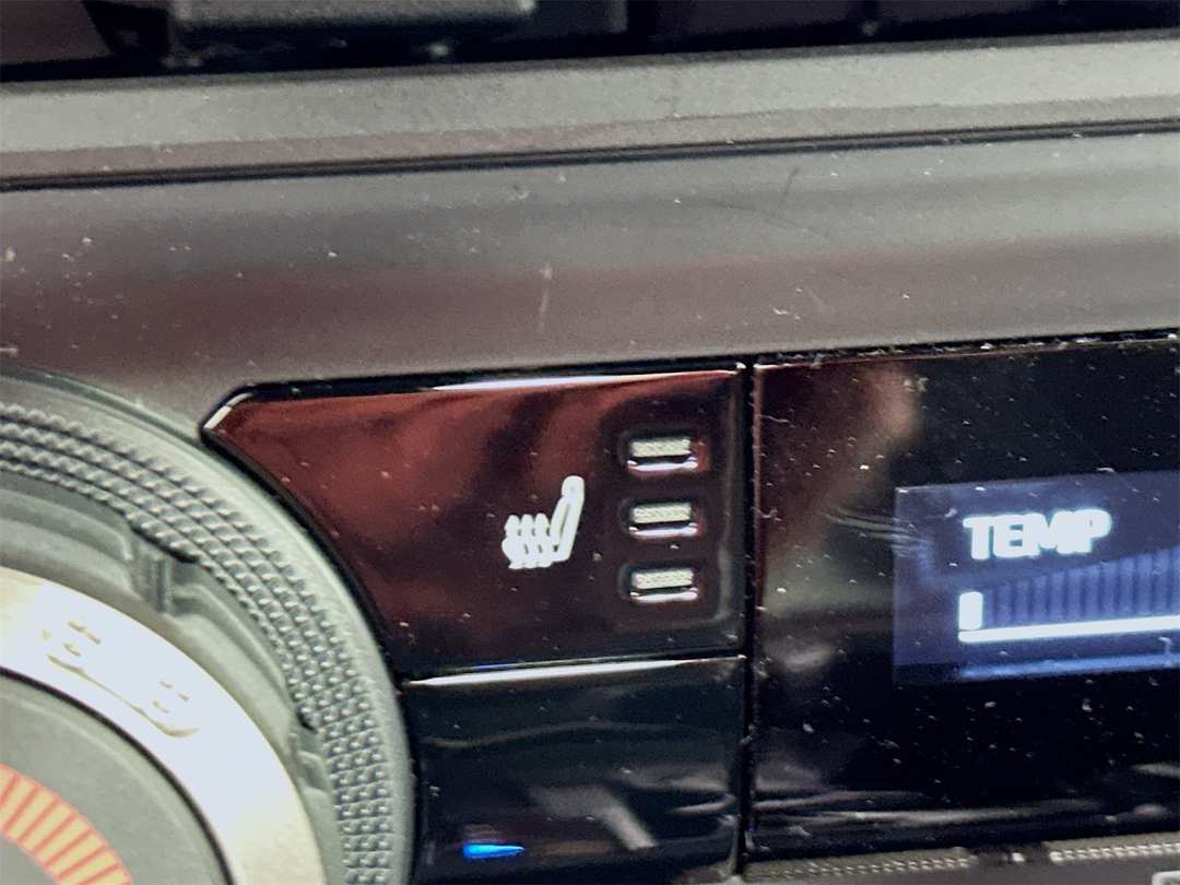 2025 Toyota Tacoma SR5 - Image 20