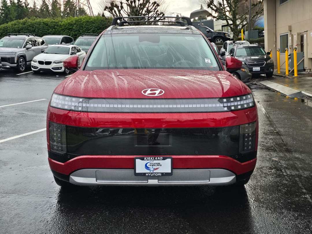 2026 Hyundai Ioniq 9 Performance Limited - Image 2