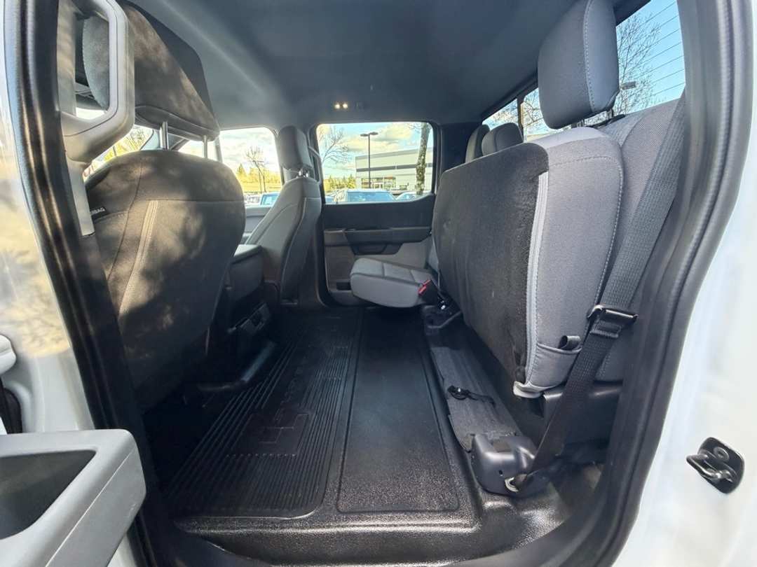 2024 Ford F-350Sd XL - Image 22