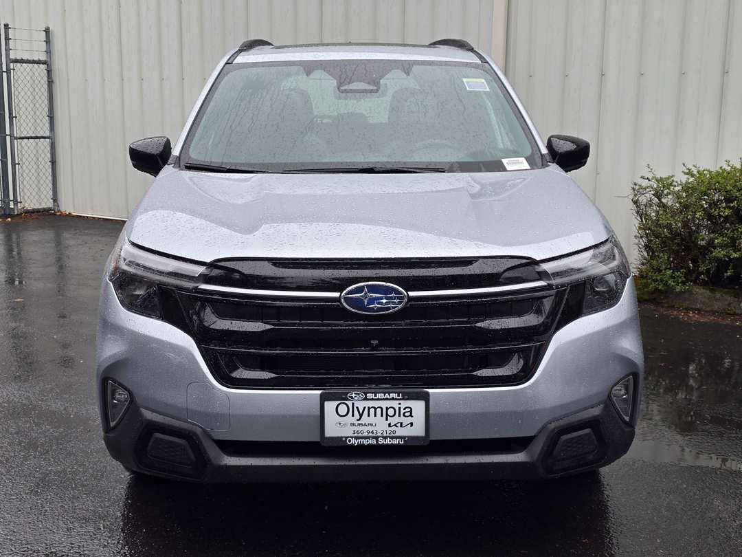 2026 Subaru Forester Touring - Image 2