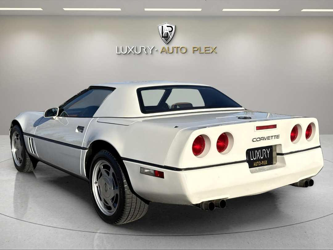 1988 Chevrolet Corvette HARD TOP JUST SERVICED - Image 3