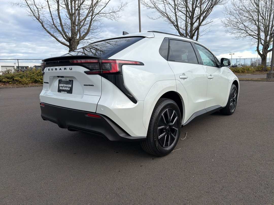 2026 Subaru Solterra Premium - Image 7