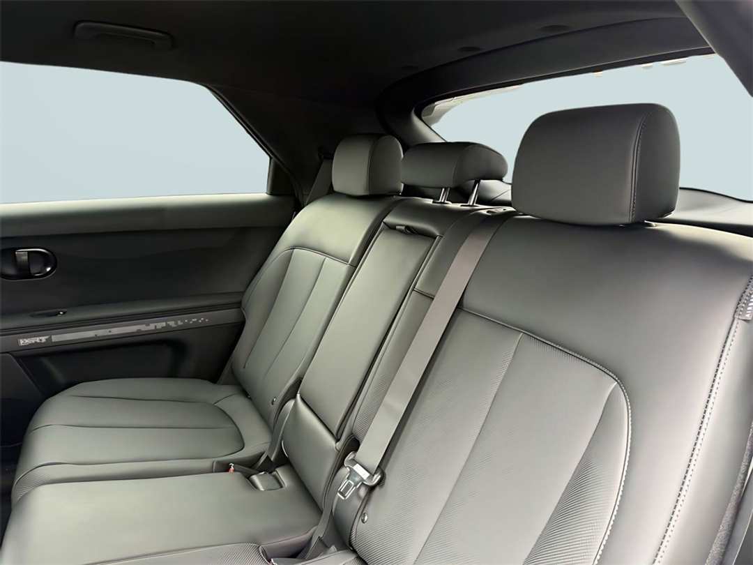 2026 Hyundai Ioniq 5 XRT - Image 31
