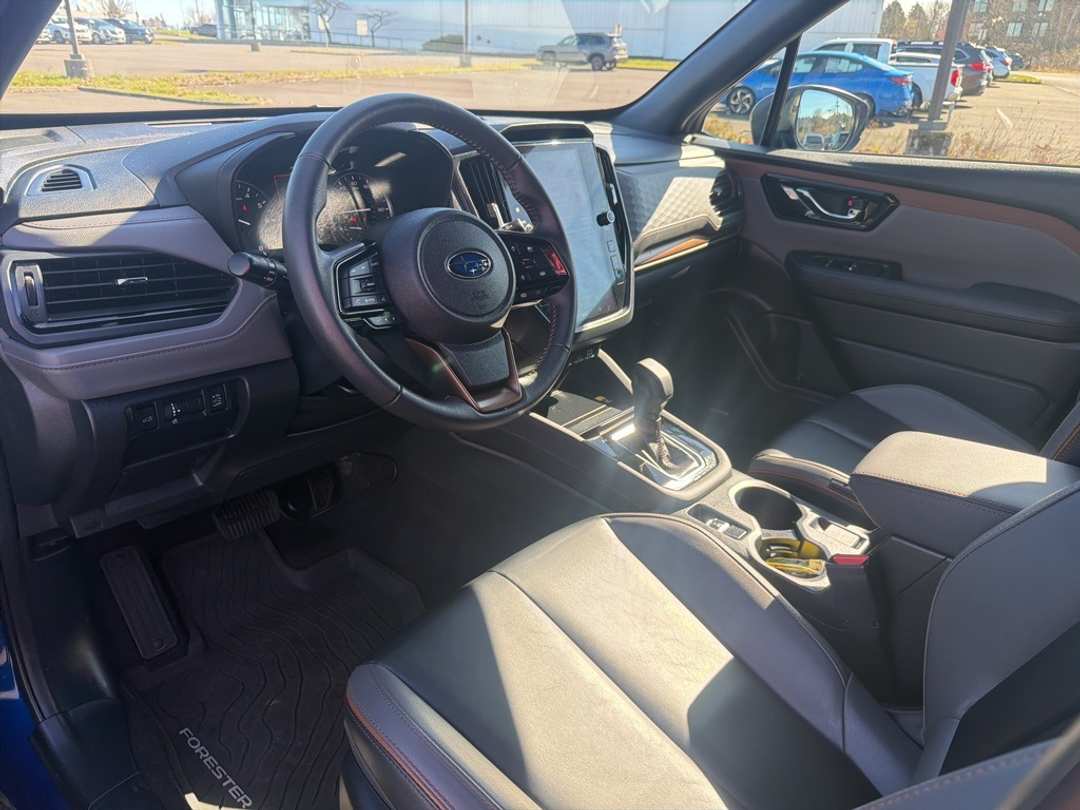 2025 Subaru Forester Sport - Image 15