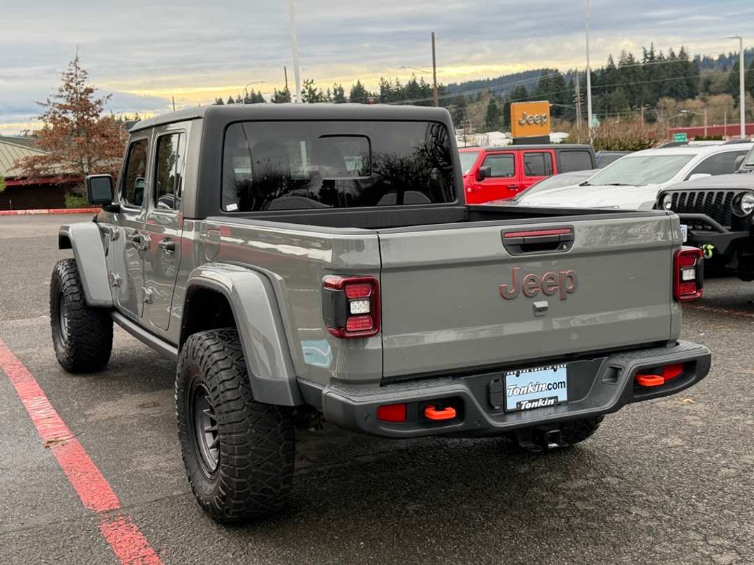 2023 Jeep Gladiator Mojave - Image 6