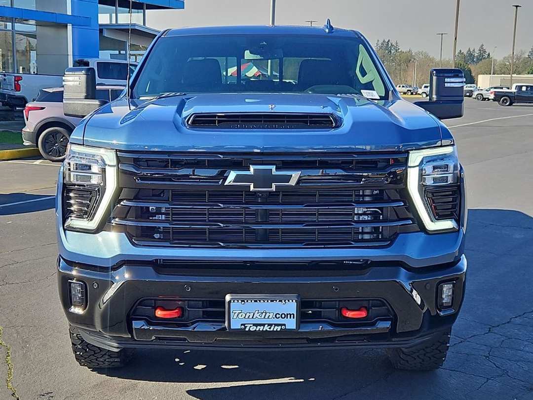 2026 Chevrolet Silverado 3500Hd LTZ - Image 9