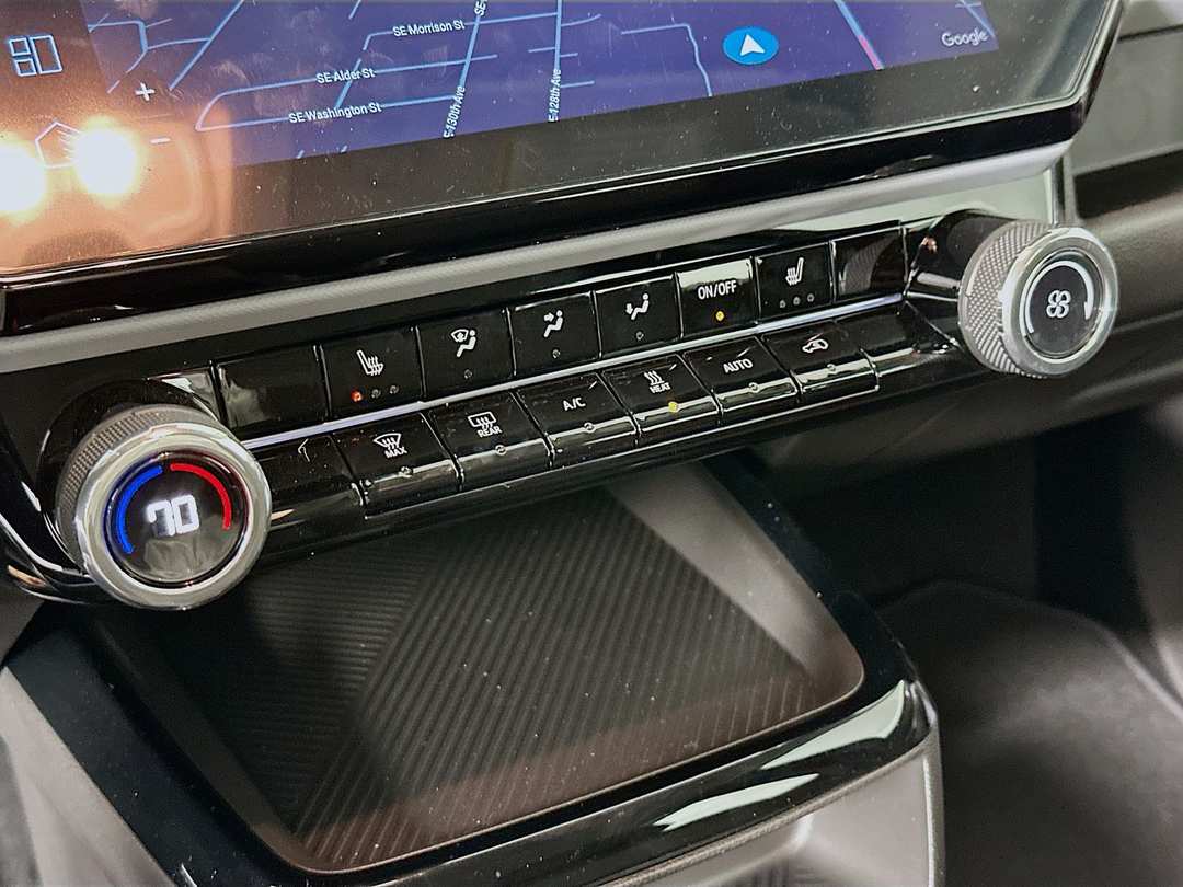 2027 Chevrolet Bolt Ev LT - Image 16