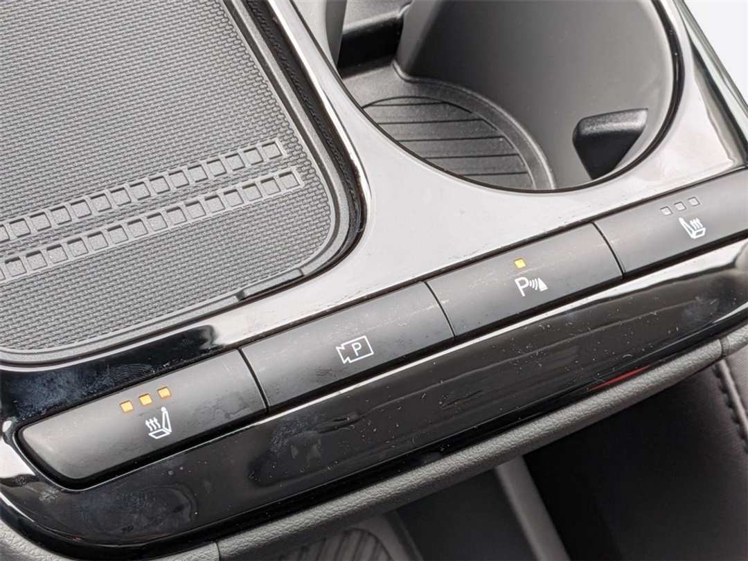 2025 Hyundai Ioniq 5 SE - Image 24