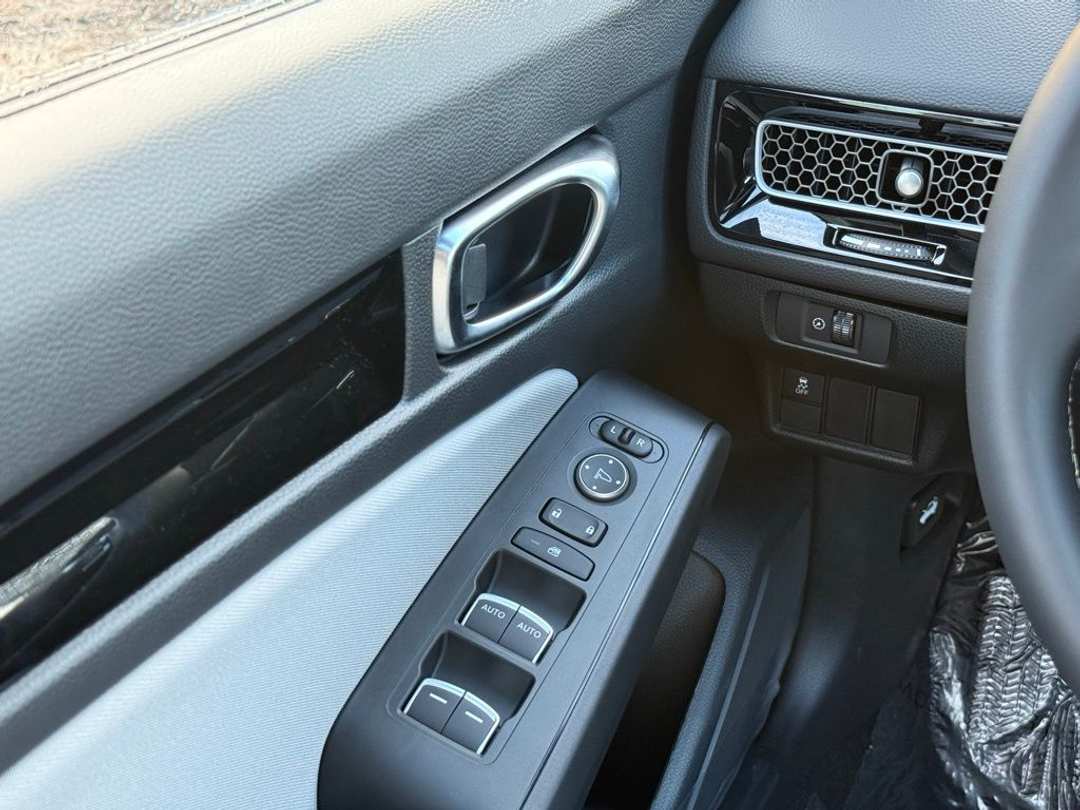 2026 Honda Civic Sport - Image 25