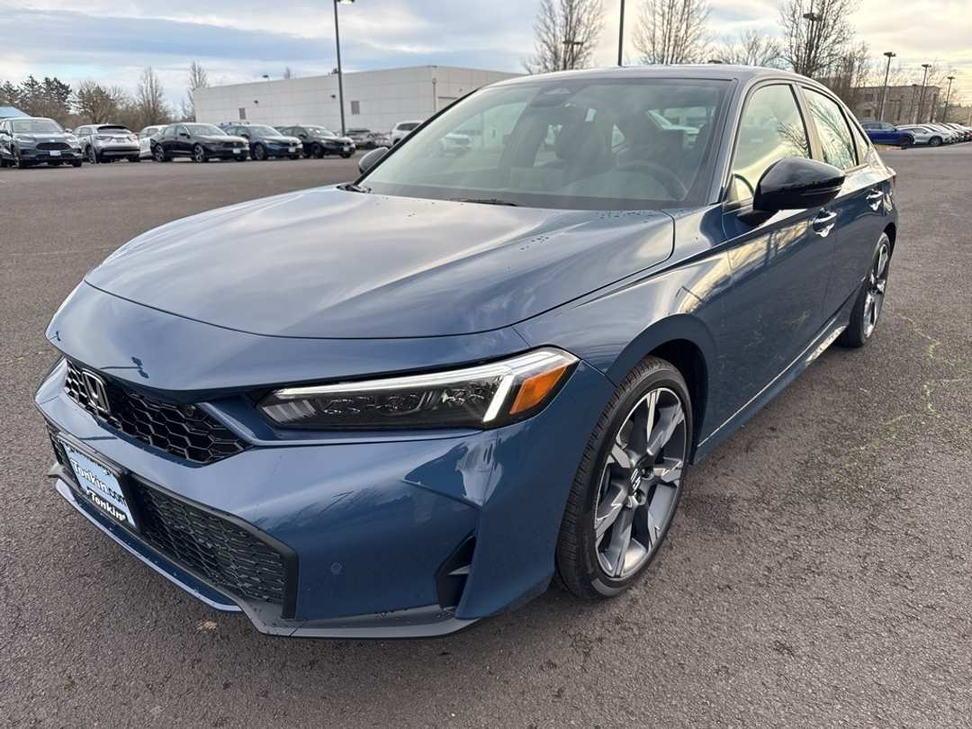 2026 Honda Civic Sport Touring - Image 7