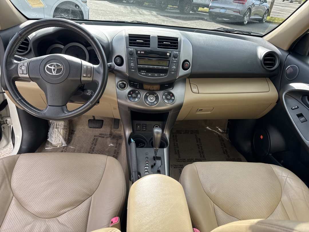2009 Toyota Rav4 Limited - Image 39