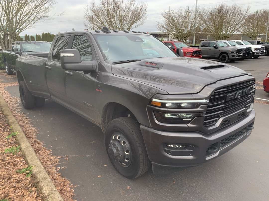 2025 Ram 3500 Laramie - Image 5