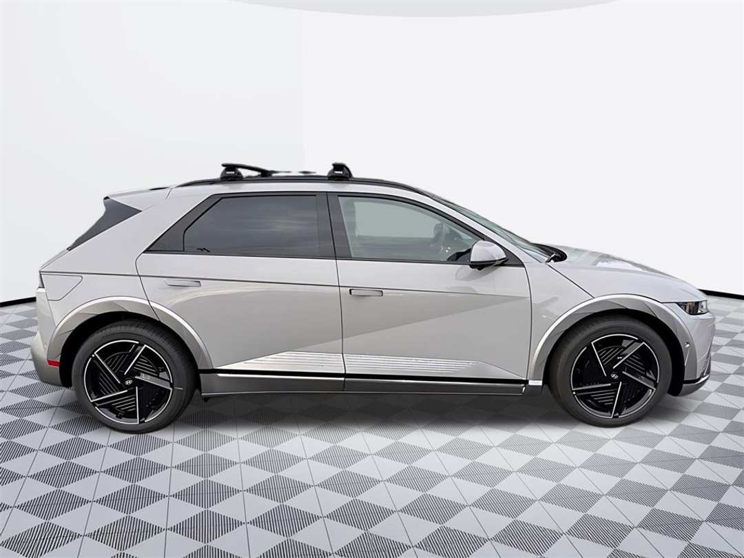 2026 Hyundai Ioniq 5 Limited - Image 8