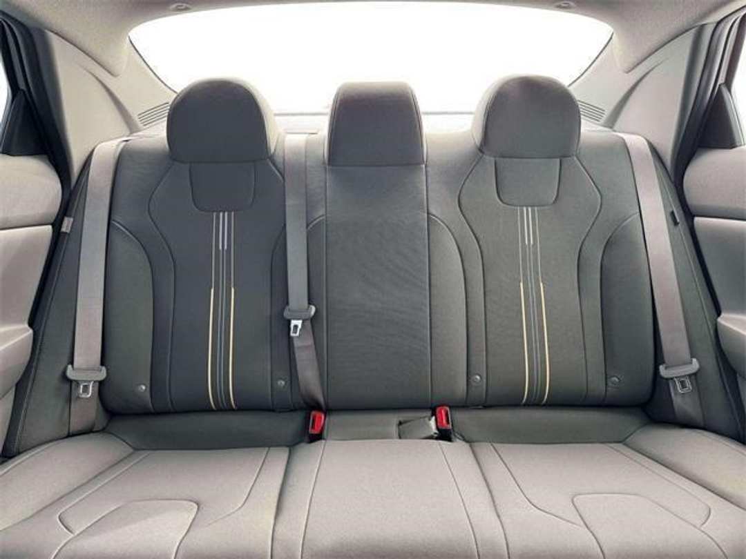 2026 Hyundai Elantra Blue - Image 16