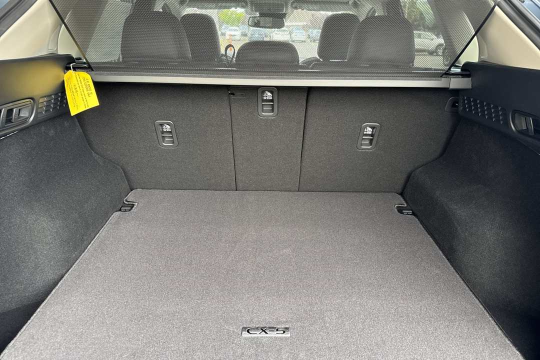 2025 MAZDA CX-5 2.5 S Carbon Edition - Image 15