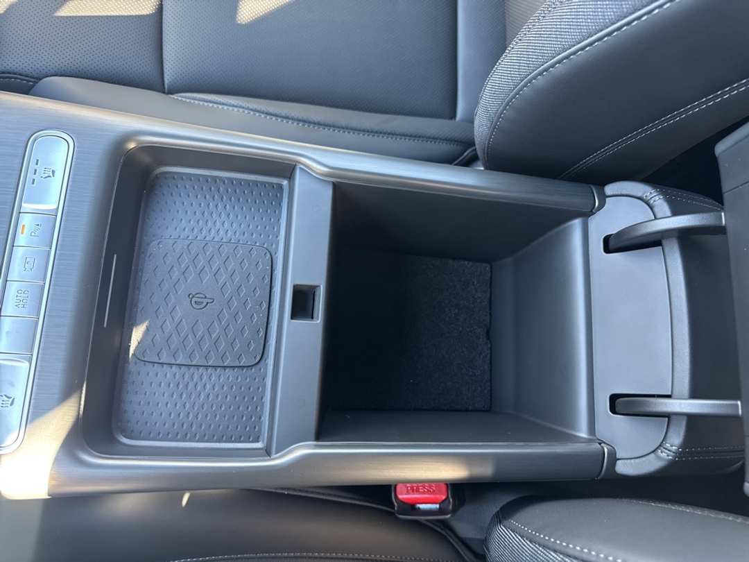 2026 Genesis Gv60 19" - Image 27