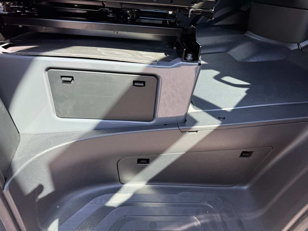 2025 Mercedes-Benz Sprinter 2500 Cargo 144 WB - Image 16